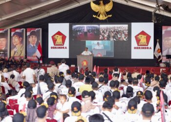 Prabowo Akan Beri Makanan dan Susu Gratis bagi Pelajar