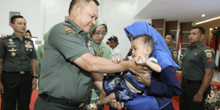 Program Pro Rakyat Jenderal Dudung Dijadikan Model untuk Implementasi Kepemimpinan Nasional