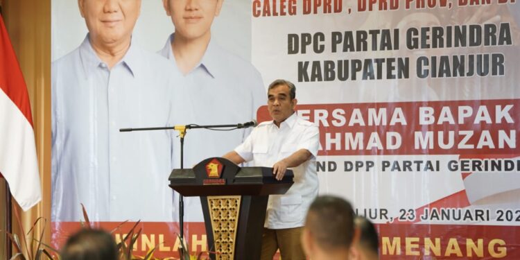 Muzani Minta Kader dan Relawan Tidak Jumawa Lihat Hasil Survei Prabowo yang Hampir Capai 50%